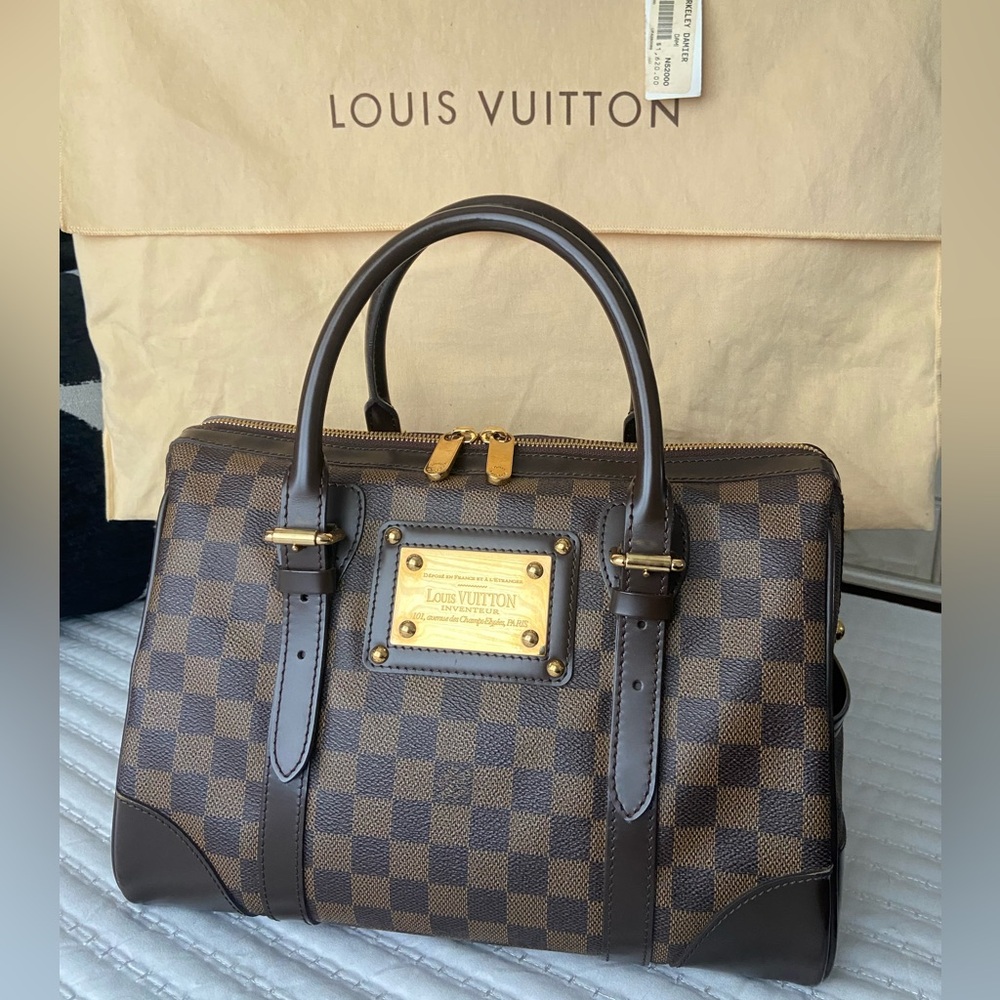 Louis Vuitton Berkeley Bag